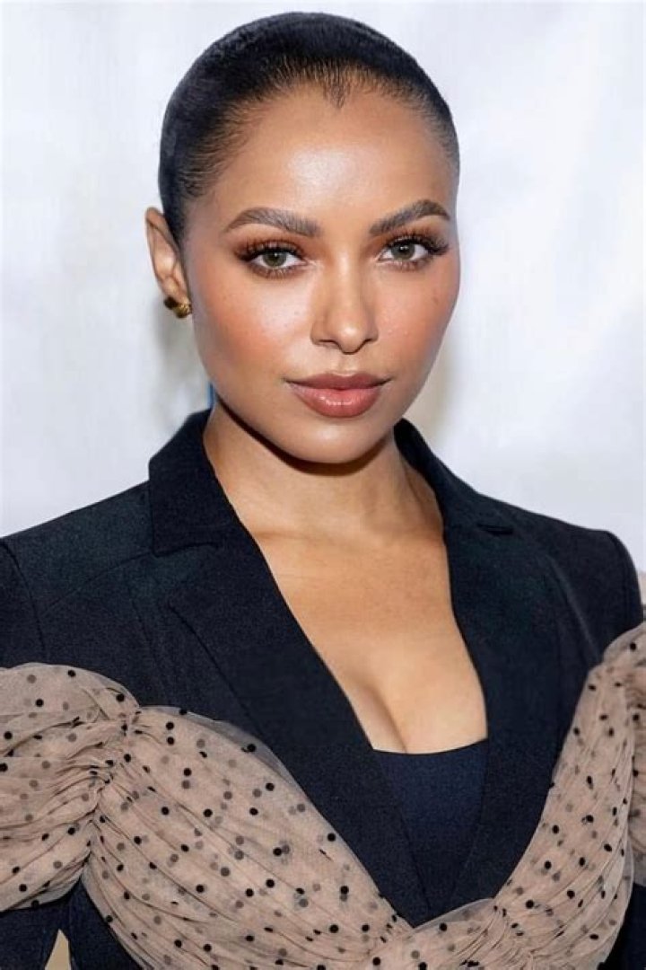 Kat Graham Biography, Age, Height, Husband, Net Worth, Family