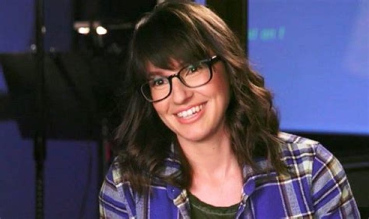 Katie Crown Biography, Age, Height, Husband, Net Worth, Family