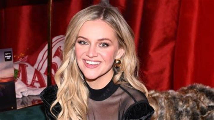 Kelsea Ballerini Biography, Age, Height, Husband, Net Worth, Family