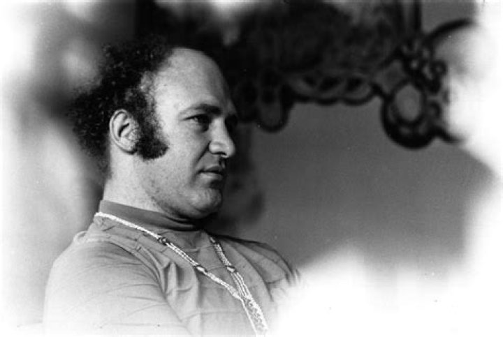 Ken Kesey Biography, Age, Height, Wife, Net Worth, Family