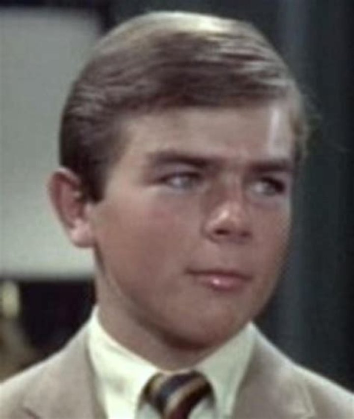 Kevin Burchett Biography, Age, Height, Wife, Net Worth, Family