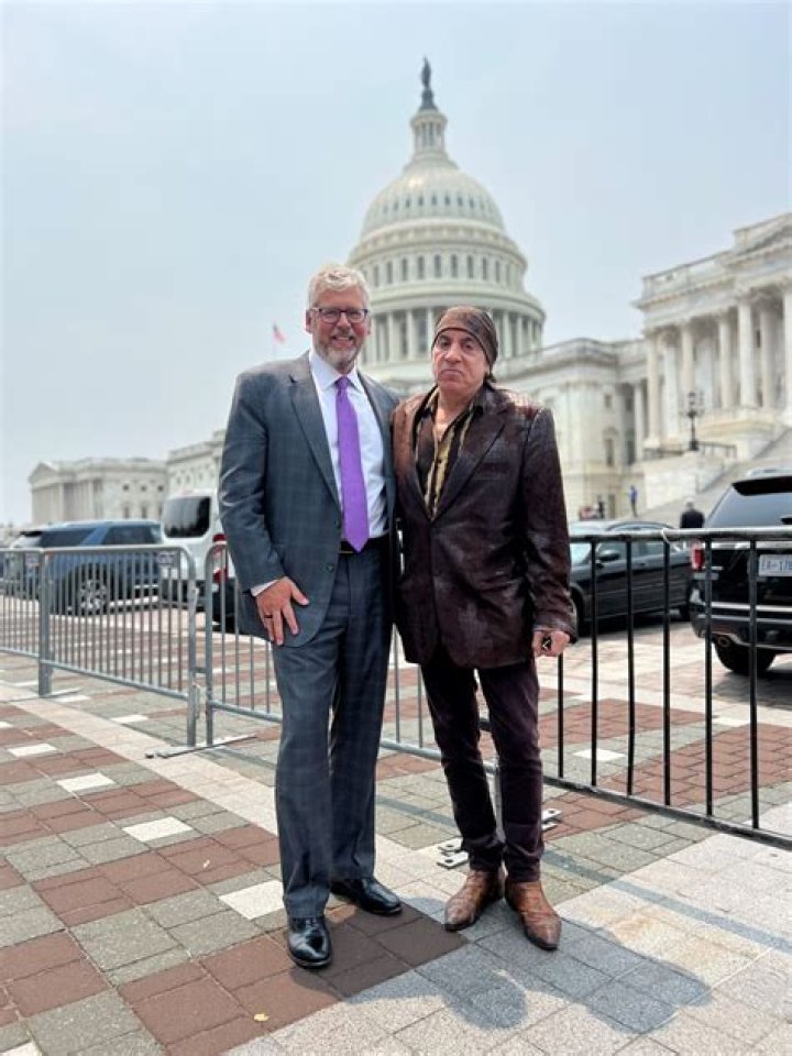 Kevin H. Sharp Biography, Age, Height, Wife, Net Worth, Family