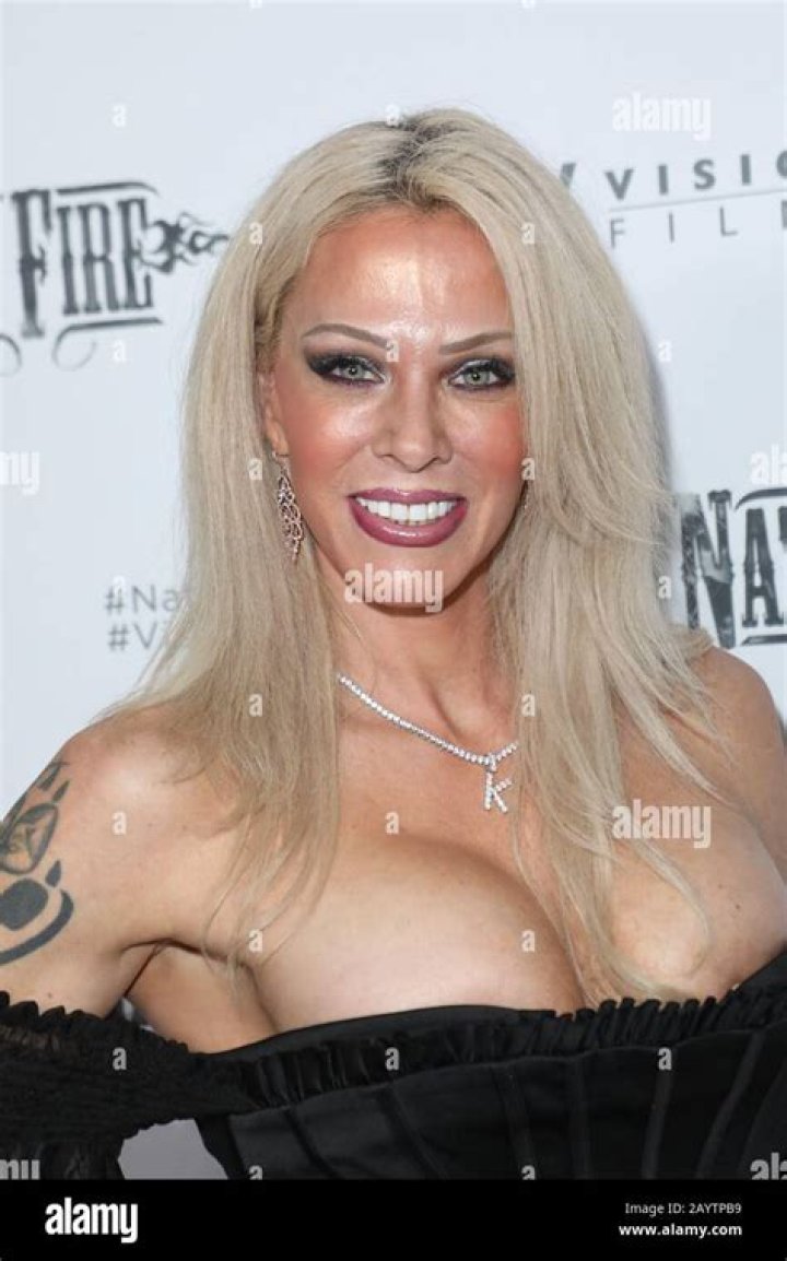 Krista Grotte Saxon Biography, Age, Height, Husband, Net Worth, Family