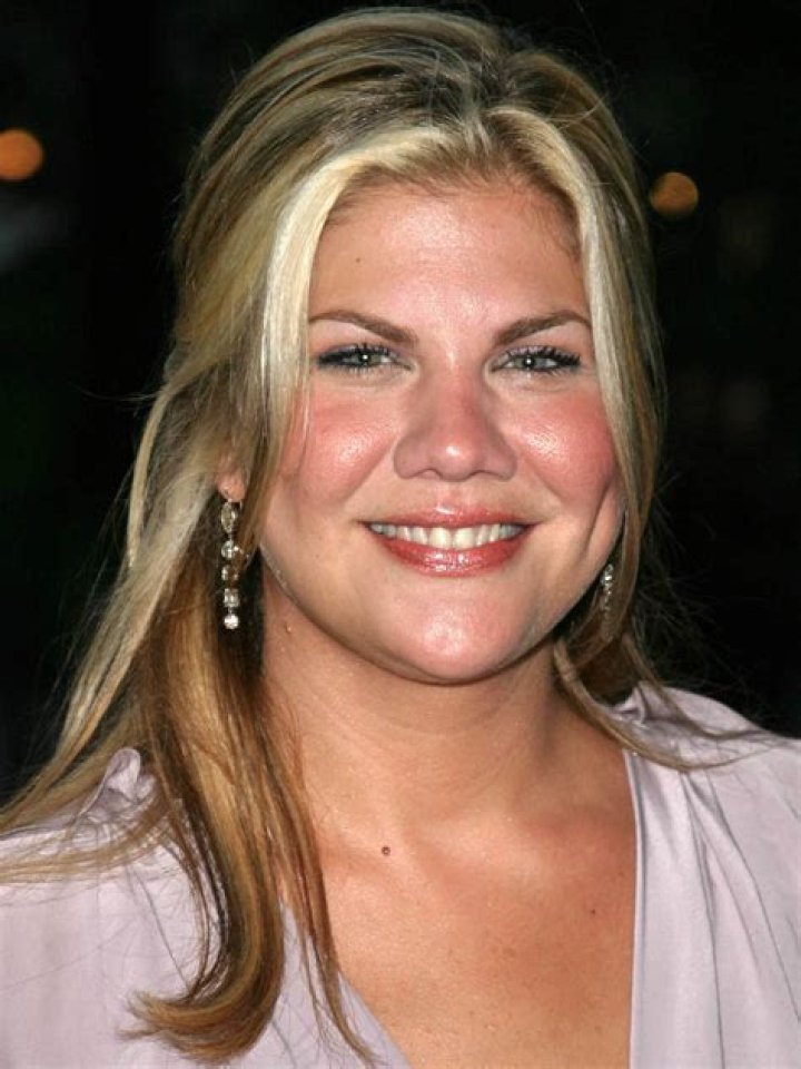 Kristen Johnston Biography, Age, Height, Husband, Net Worth, Family