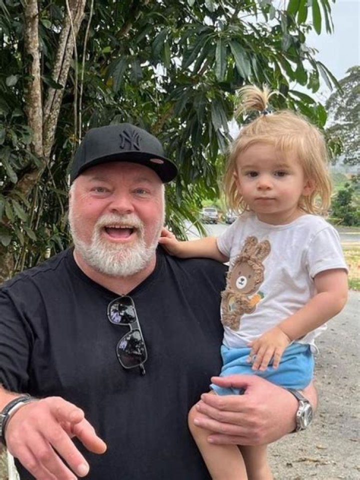 Kyle Sandilands Biography, Age, Height, Wife, Net Worth, Family