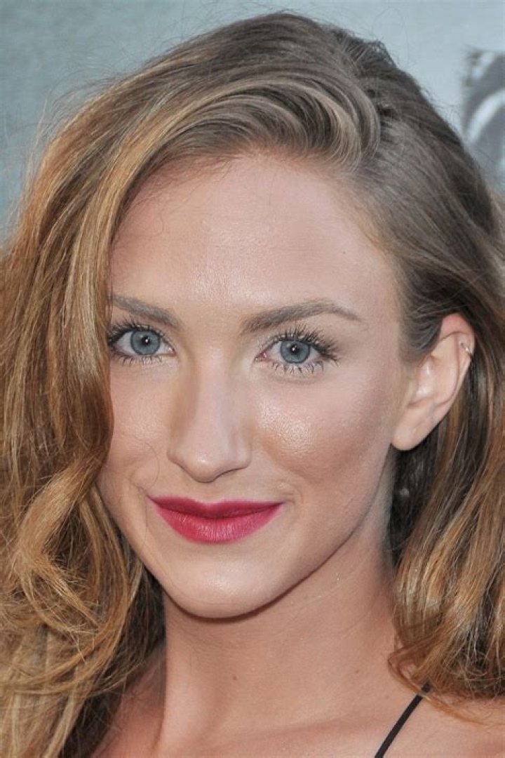 Landry Allbright Biography, Age, Height, Husband, Net Worth, Family