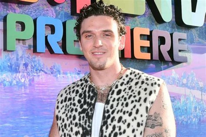 Lauv Biography, Age, Height, Wife, Net Worth, Family