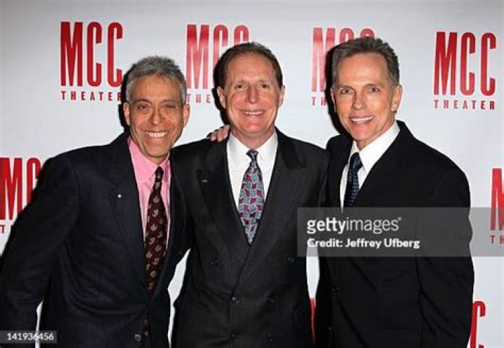 Lawrence D. Cohen (politician) Biography, Age, Height, Wife, Net Worth and Family