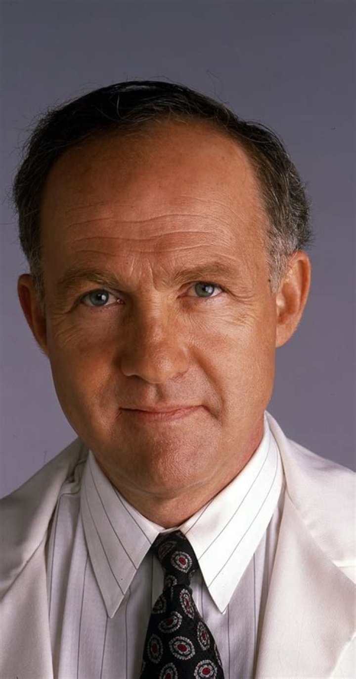 Lawrence Pressman Biography, Age, Height, Wife, Net Worth, Family