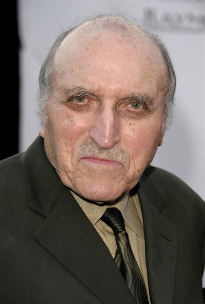 Len Lesser Biography, Age, Height, Wife, Net Worth, Family