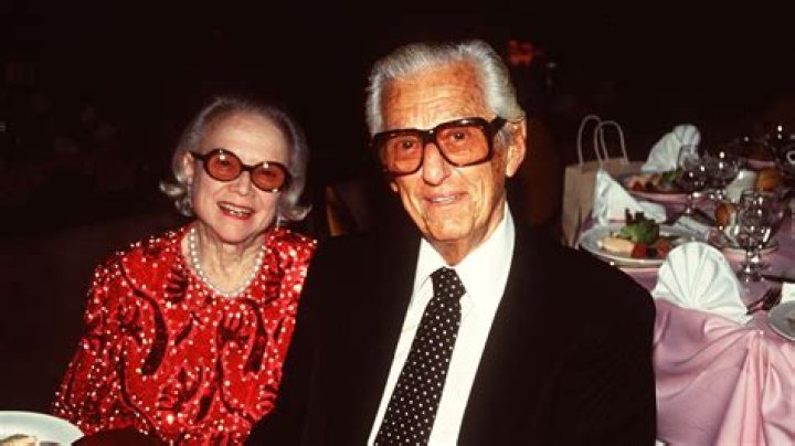 Lew Wasserman Biography, Age, Height, Wife, Net Worth, Family