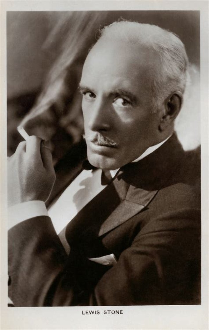 Lewis Stone Biography, Age, Height, Wife, Net Worth, Family