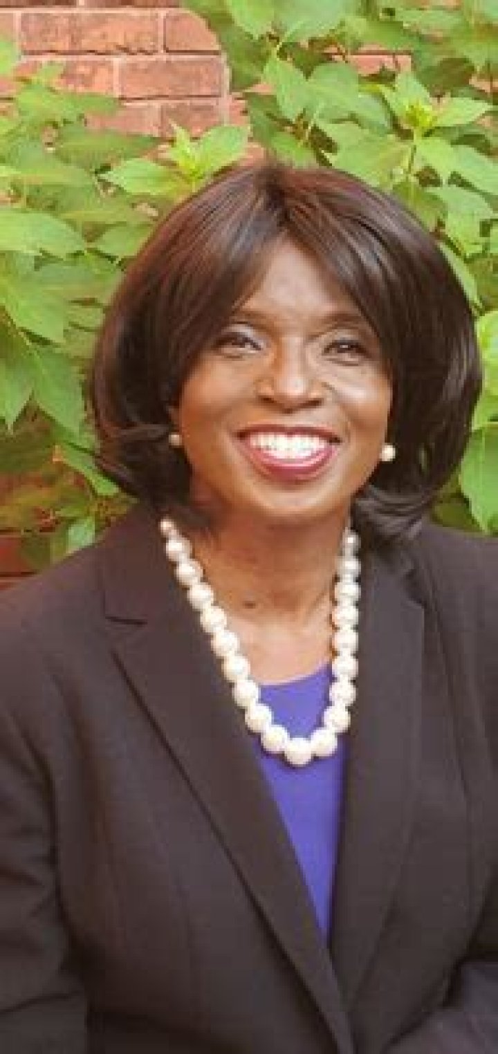 Linda Cooper-Suggs Biography, Age, Height, Wife, Net Worth and Family