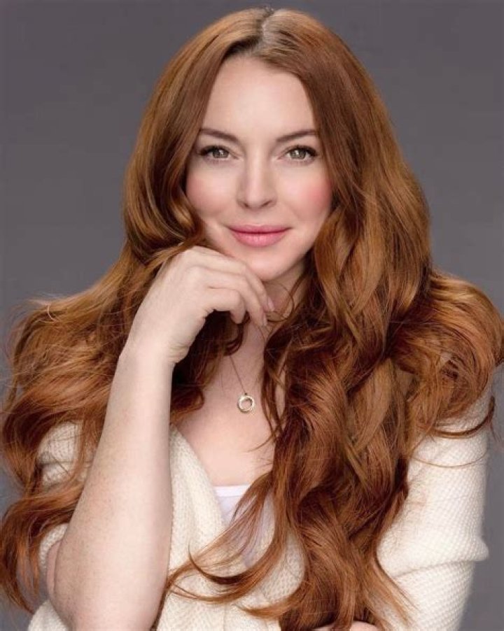 Lindsay Lohan Biography, Age, Height, Husband, Net Worth, Family
