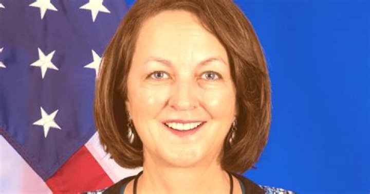 Lisa A. Johnson Biography, Age, Height, Husband, Net Worth, Family