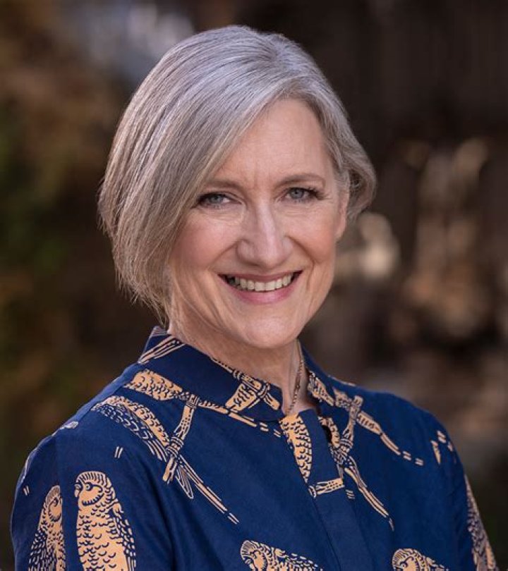 Lisa Henson Biography, Age, Height, Husband, Net Worth, Family