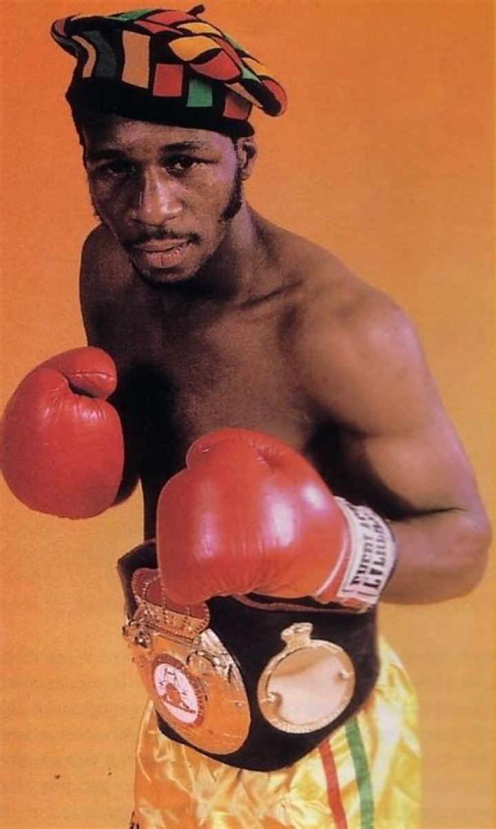 Livingstone Bramble biografía, edad, altura, esposo, net worth, familia