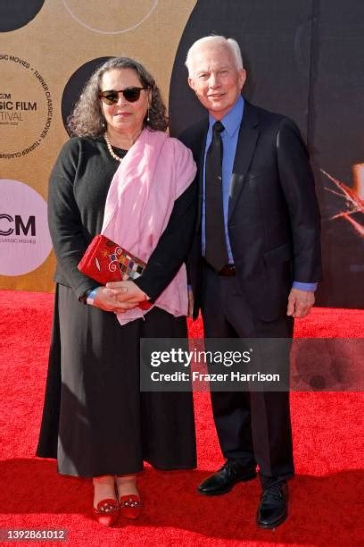 Lizabeth Paravisini-Gebert biografía, edad, altura, esposa, net worth, familia