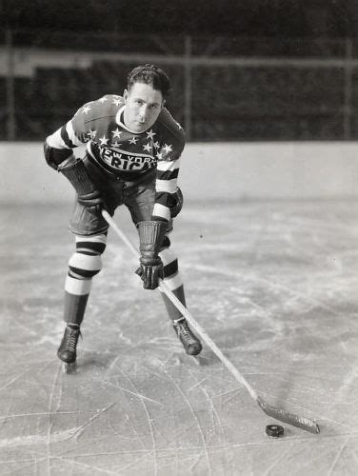 Lloyd Klein (ice hockey) biografía, edad, altura, esposo, net worth, familia