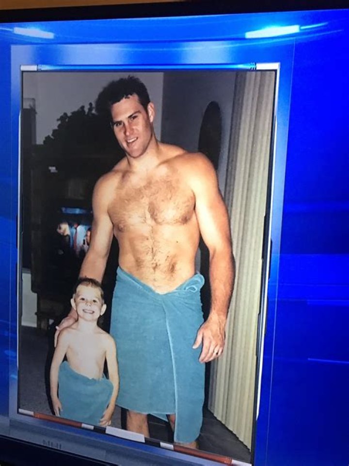 Louie DeBrusk Biography, Age, Height, Wife, Net Worth, Family