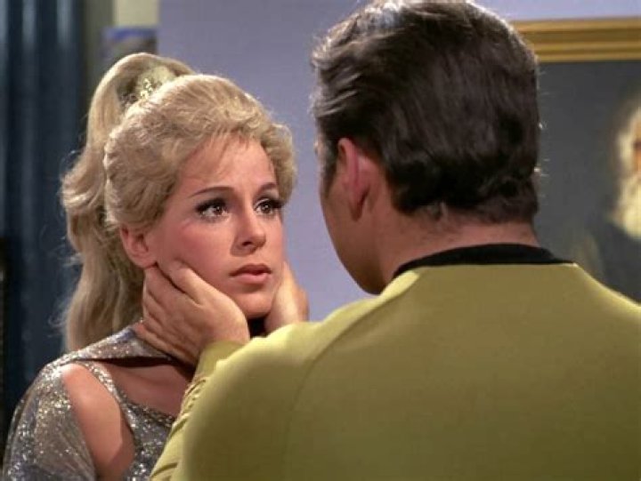 Louise Sorel Biography, Age, Height, Husband, Net Worth, Family