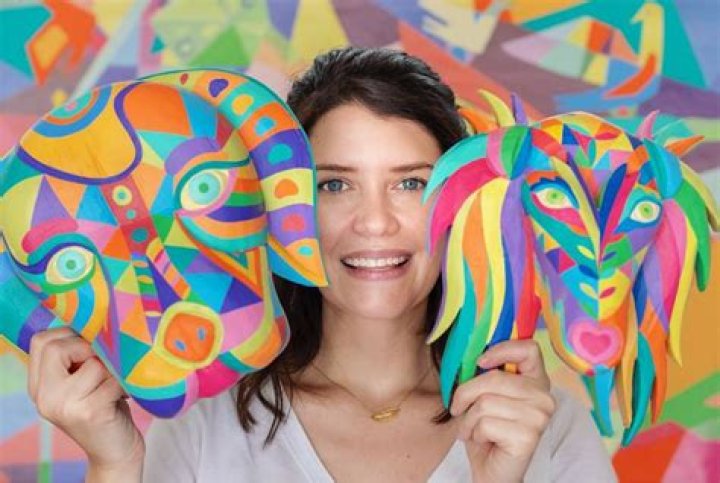 Lourdes Villagomez Biography, Age, Height, Husband, Net Worth, Family