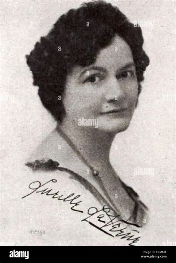 Lucille La Verne Biography, Age, Height, Husband, Net Worth, Family