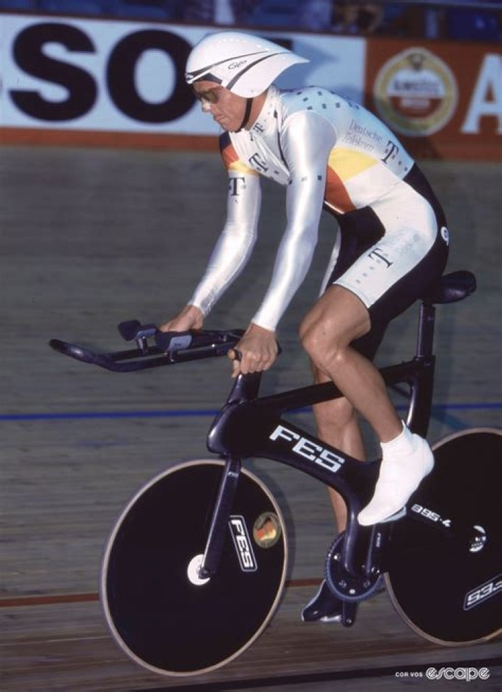 Lucy Tyler-Sharman Biography, Age, Height, Husband, Net Worth, Family