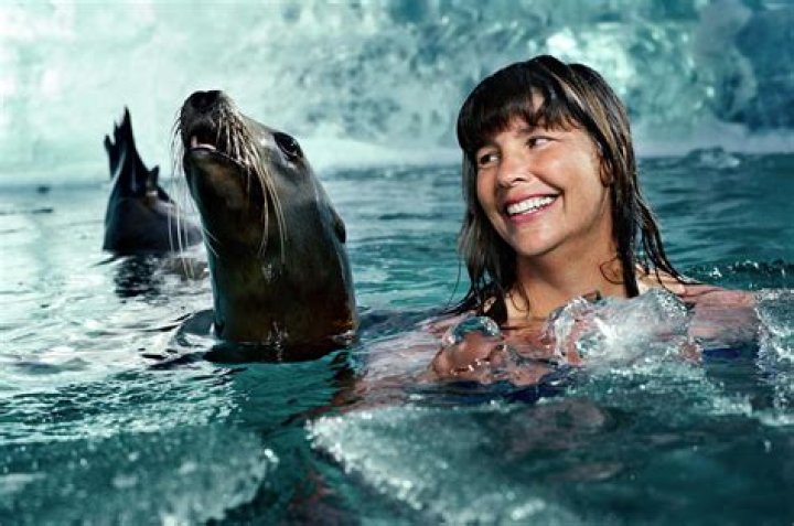 Lynne Cox Biography, Age, Height, Husband, Net Worth, Family