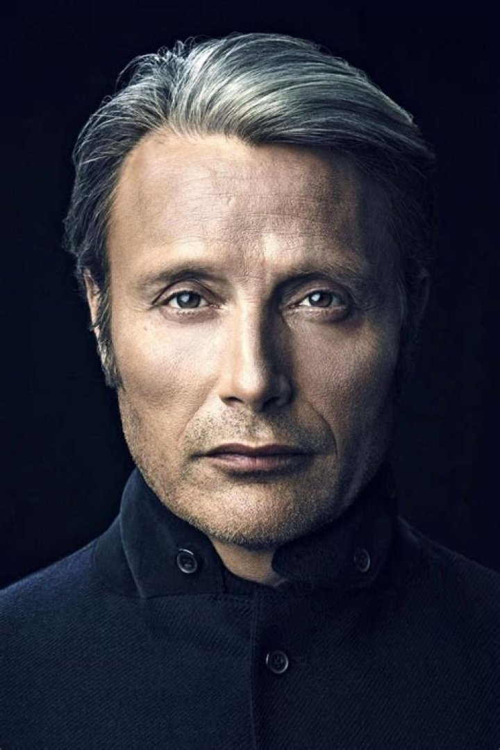 Mads Mikkelsen Biography, Age, Height, Wife, Net Worth, Family