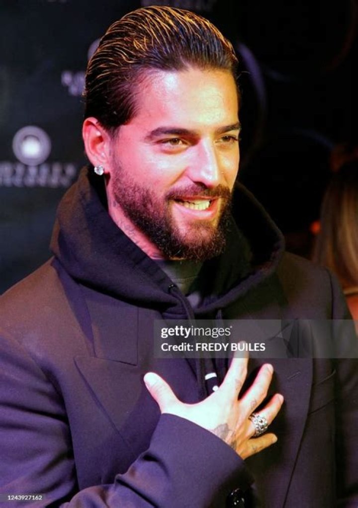 Maluma biografía, edad, altura, esposo, net worth, familia