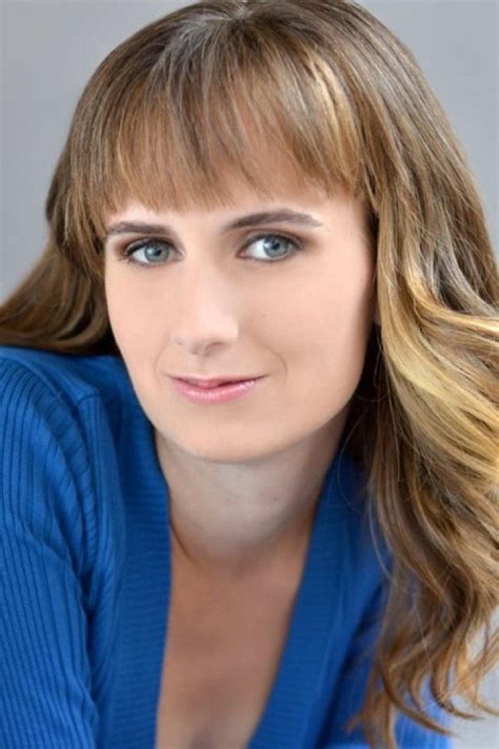 Mandy Playdon Biography, Age, Height, Husband, Net Worth, Family