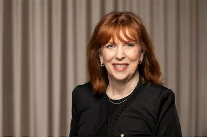 Margaret Gardner Biography, Age, Height, Husband, Net Worth, Family