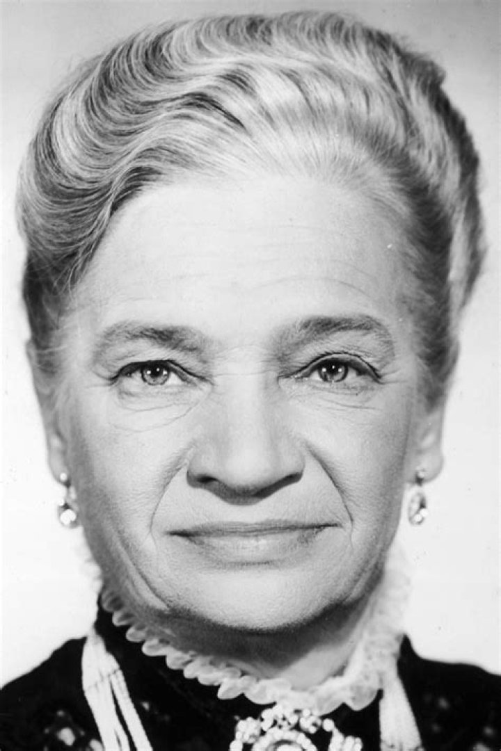 Maria Ouspenskaya Biography, Age, Height, Husband, Net Worth, Family