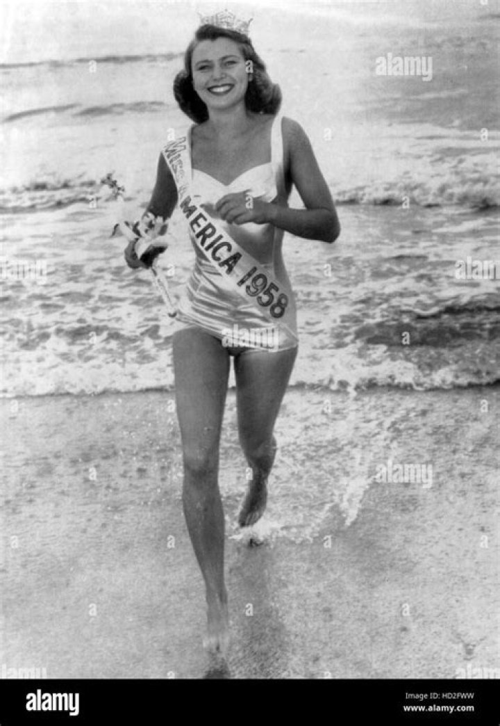 Marilyn Van Derbur Biography, Age, Height, Husband, Net Worth, Family