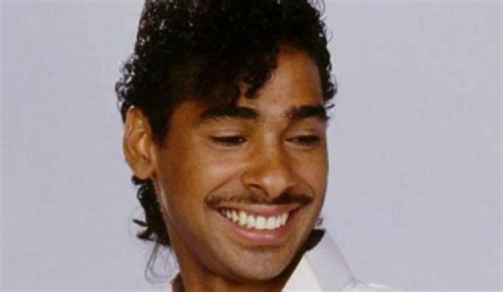 Mark DeBarge Biography, Age, Height, Wife, Net Worth, Family