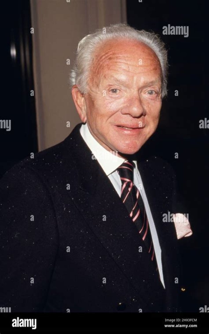 Mark Goodson Biography, Age, Height, Wife, Net Worth, Family