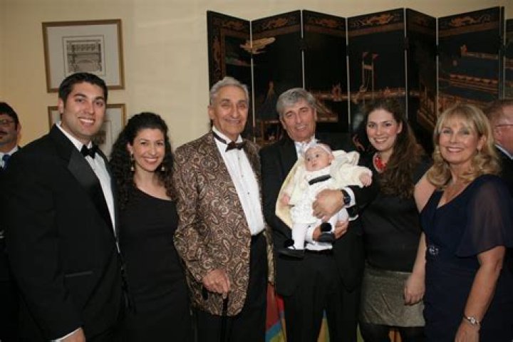 Marshall Rauch Biography, Age, Height, Wife, Net Worth and Family