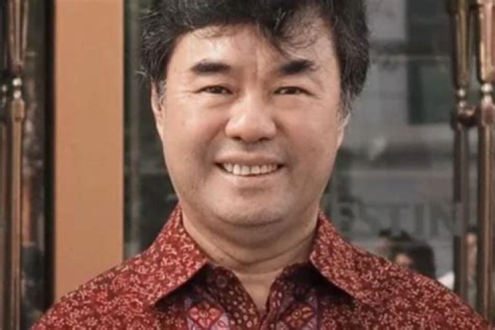 Martua Sitorus Biography, Age, Height, Wife, Net Worth, Family