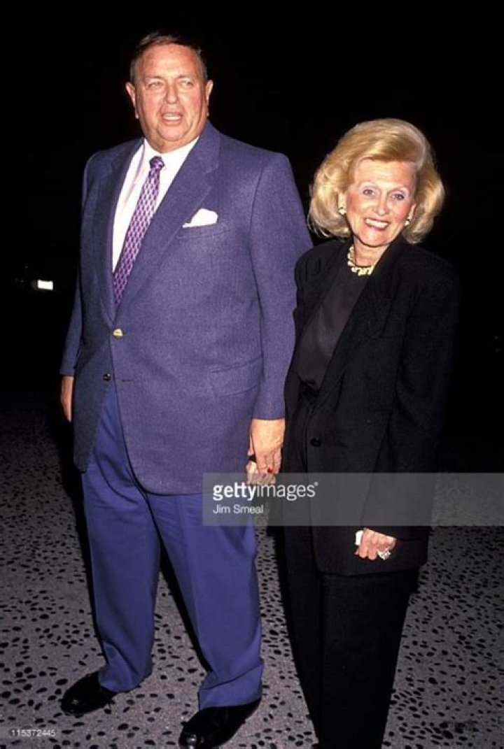 Marvin Davis Biography, Age, Height, Wife, Net Worth, Family