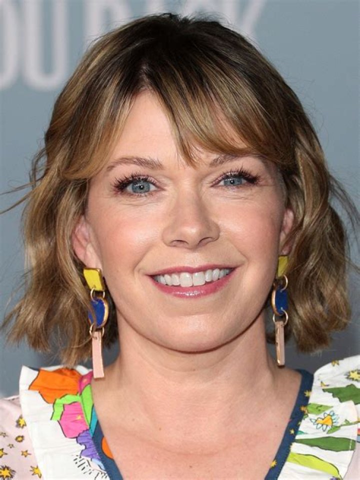 Mary Elizabeth Ellis Biography, Age, Height, Husband, Net Worth, Family