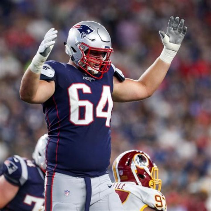 Matt Tobin Biography, Age, Height, Wife, Net Worth, Family