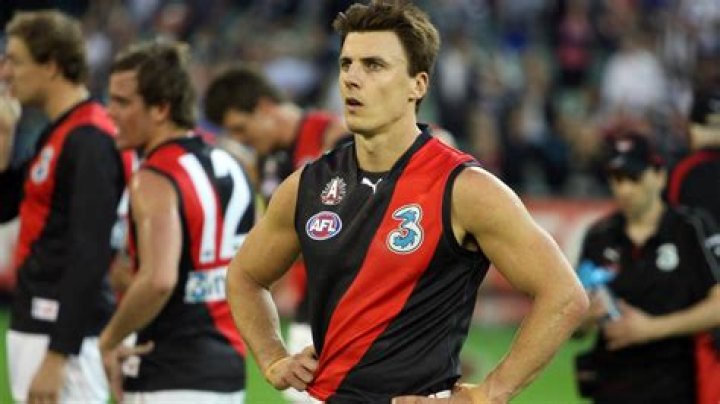 Matthew Lloyd Biography, Age, Height, Wife, Net Worth, Family