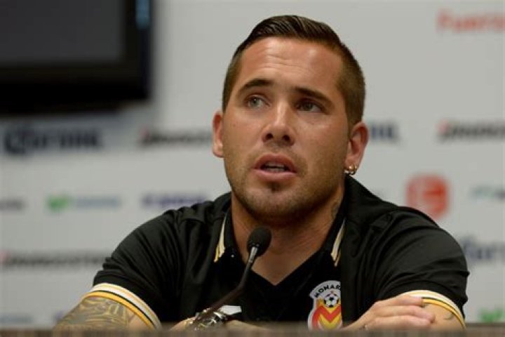 Mauro Cejas biografía, edad, altura, esposo, net worth, familia