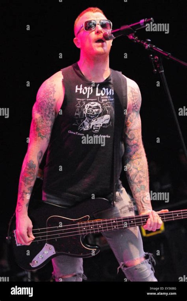 Max Collins Biography, Age, Height, Wife, Net Worth, Family