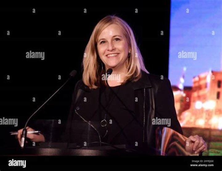 Megan Barry Biography, Age, Height, Husband, Net Worth, Family