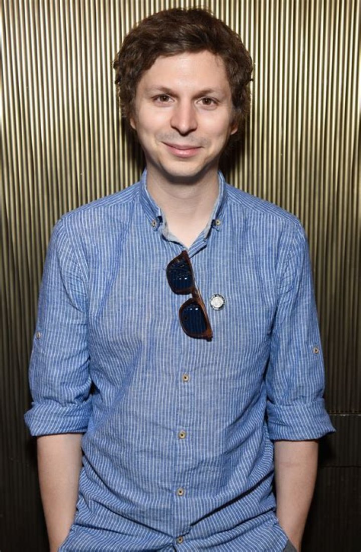 Michael Cera Biography, Age, Height, Wife, Net Worth, Family