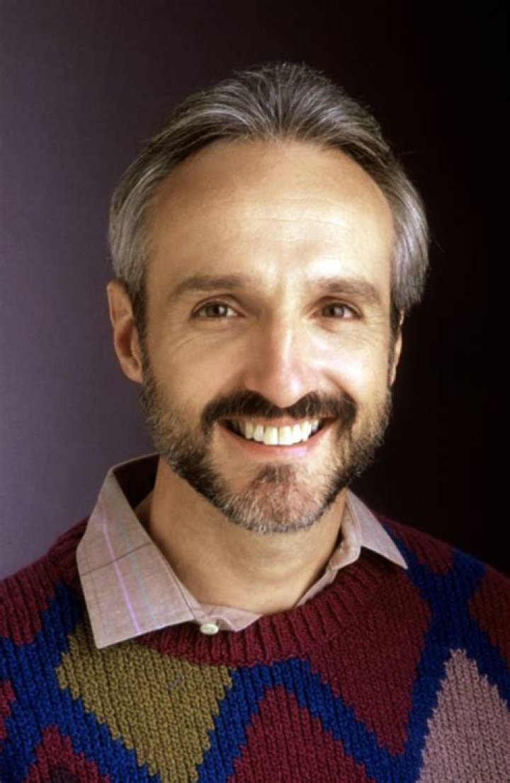 Michael Gross Biography, Age, Height, Wife, Net Worth, Family
