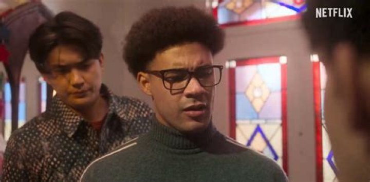 Michael Holden Biography, Age, Height, Wife, Net Worth, Family