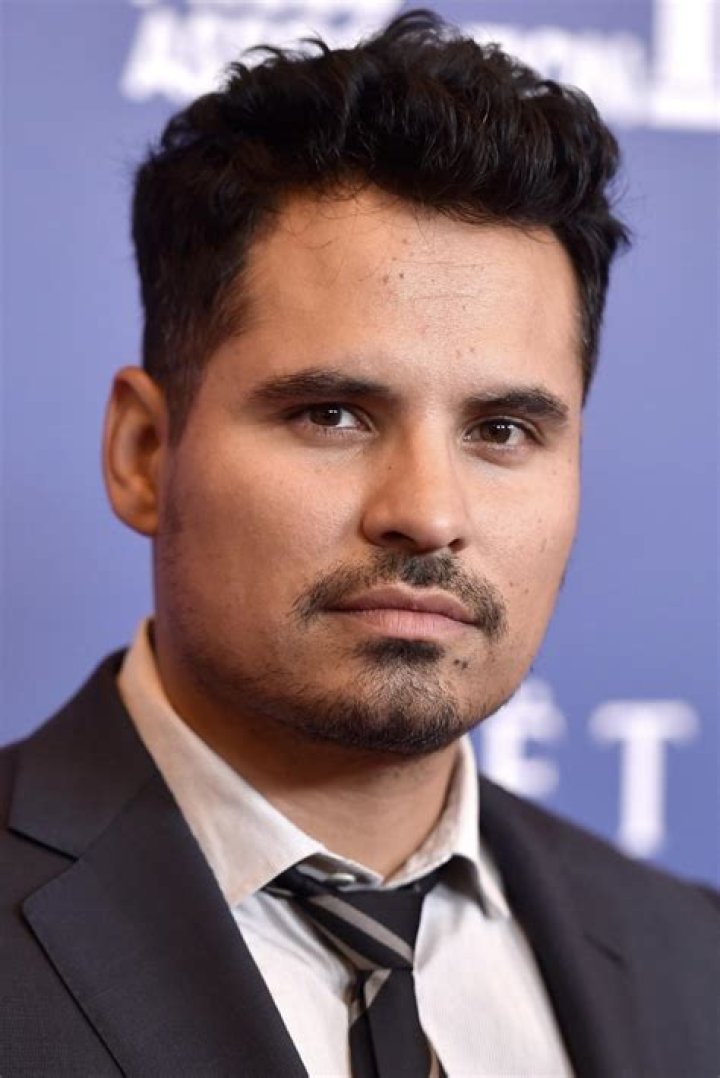 Michael Peña Biography, Age, Height, Wife, Net Worth, Family